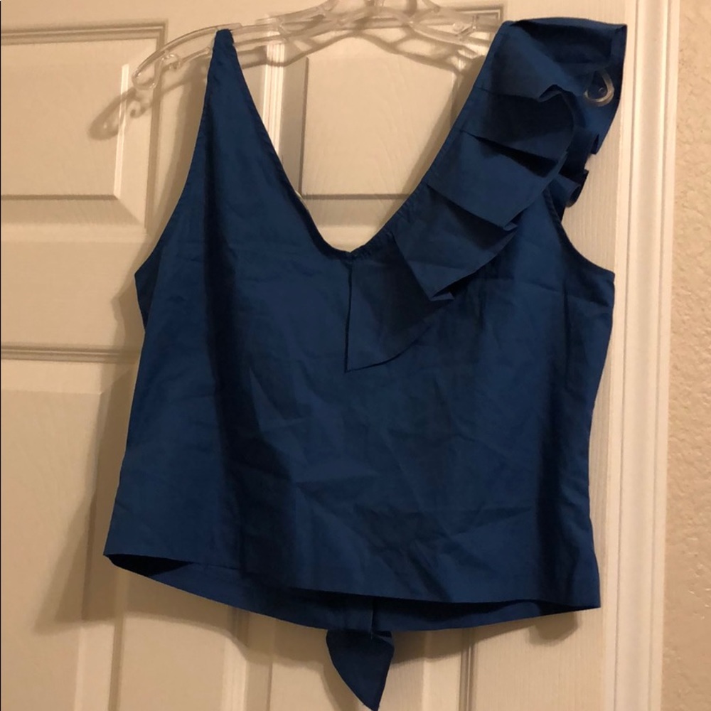 H&M Top - Picture 3 of 5